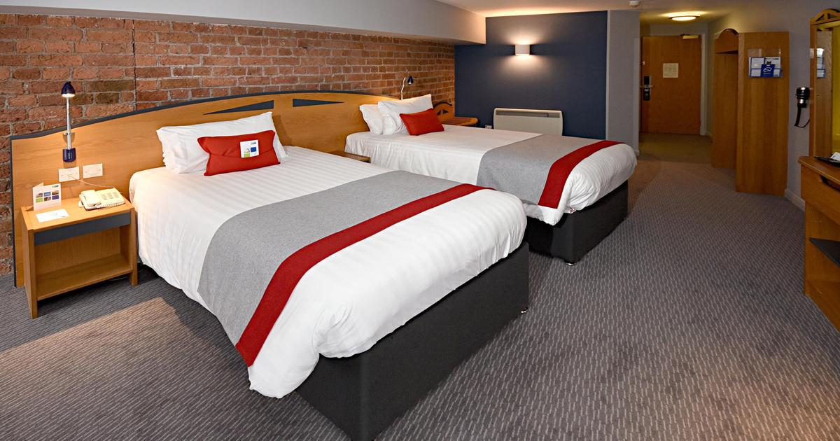 Thumbnail image of Holiday Inn Express Albert Dock***