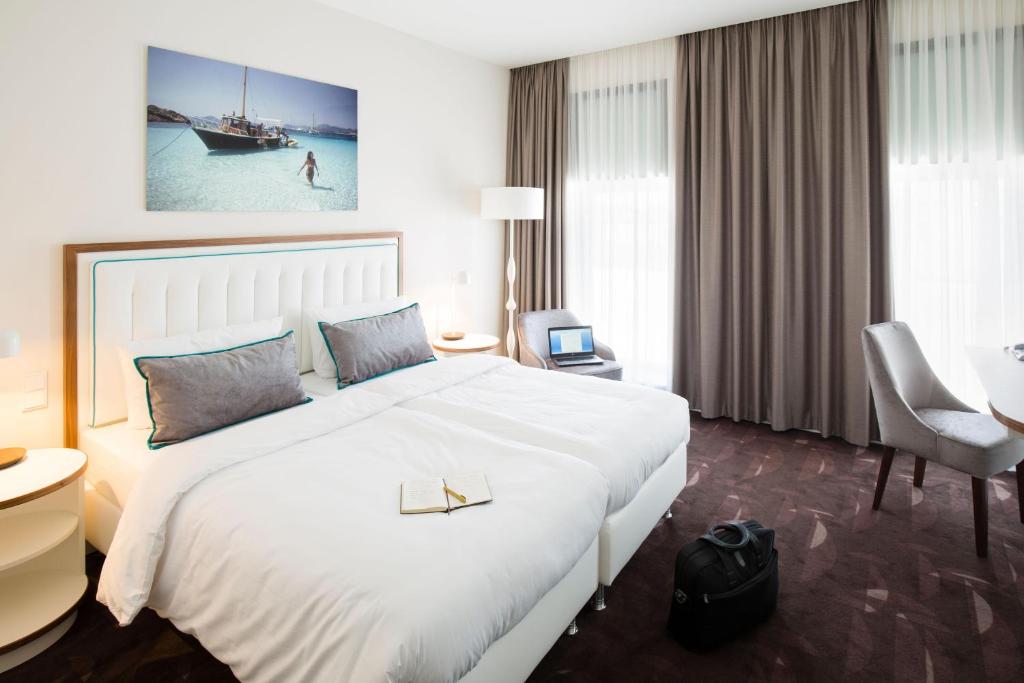 Thumbnail image of Hotel Mercure Moa Berlin