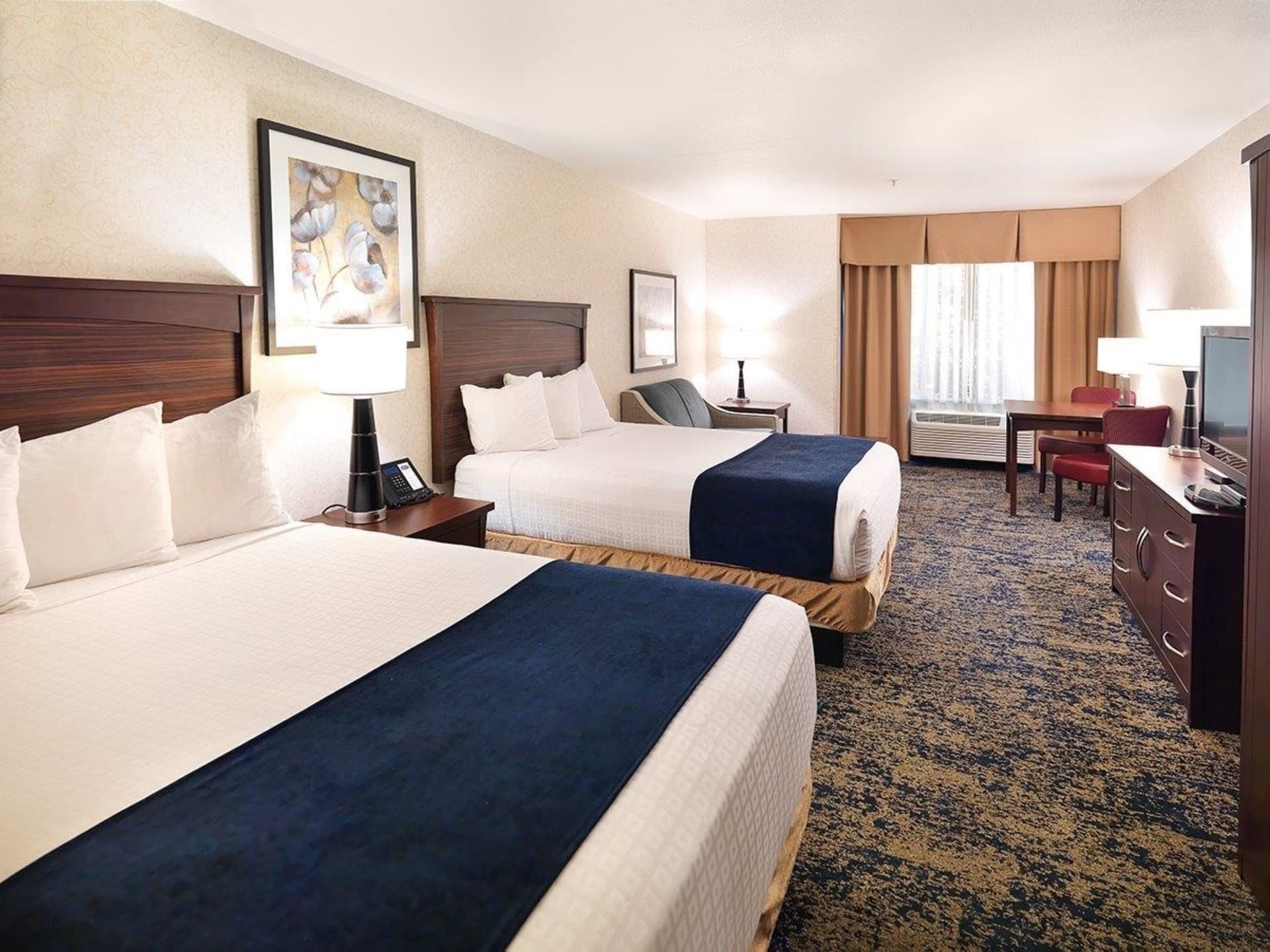 Thumbnail image of Crystal Inn